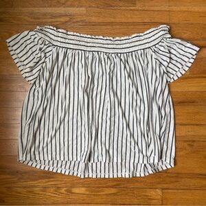 American Eagle Outfitters Black and White Off-Shoulder Blouse